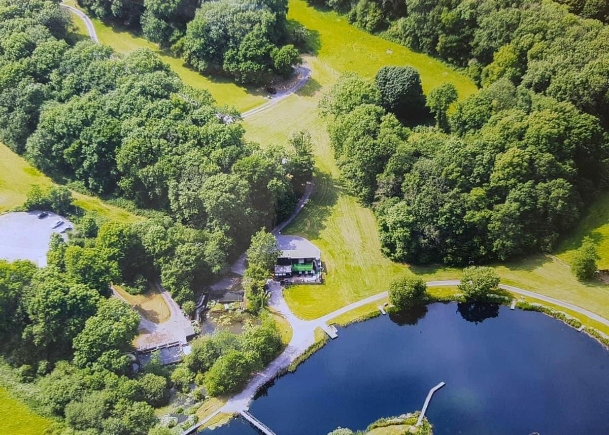 Hotel Garnffrwd Park Llanddarog Exteriér fotografie
