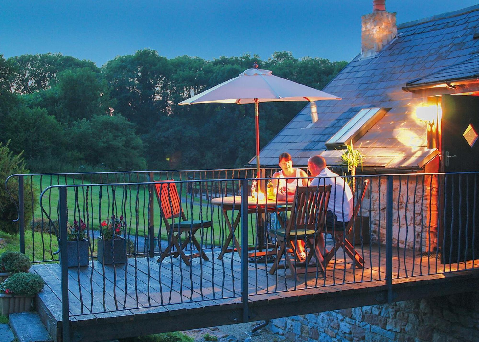 Hotel Garnffrwd Park Llanddarog Exteriér fotografie